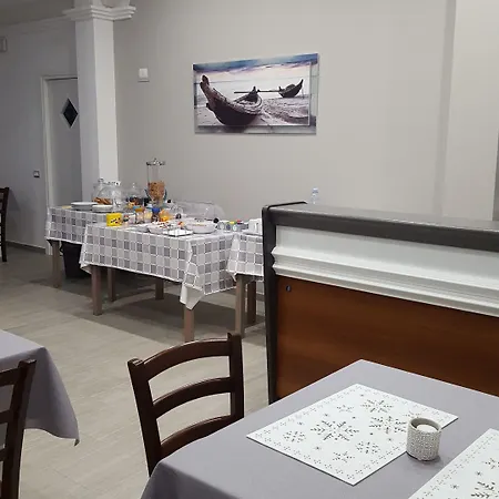Kristal Couette-café Cinisi